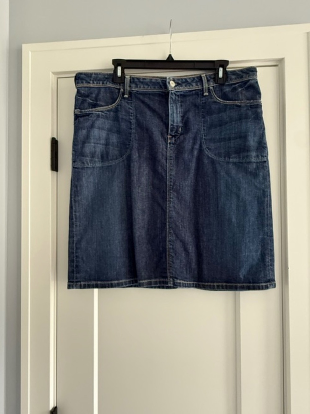 Banana Republic Classic Dark Blue Denim Jean Skirt Medium Wash Size 14 EUC